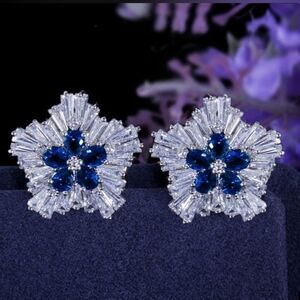 TRENDY White Flower Shaped Cubic Zirconia with Blue Crystal Earrings